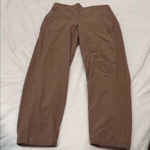 Women’s Athleta  Brown Pants